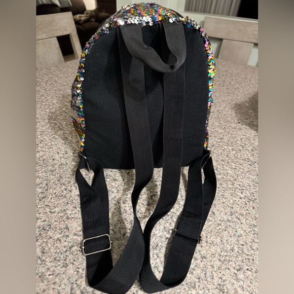 Sequins back pack - Picture 2 of 7